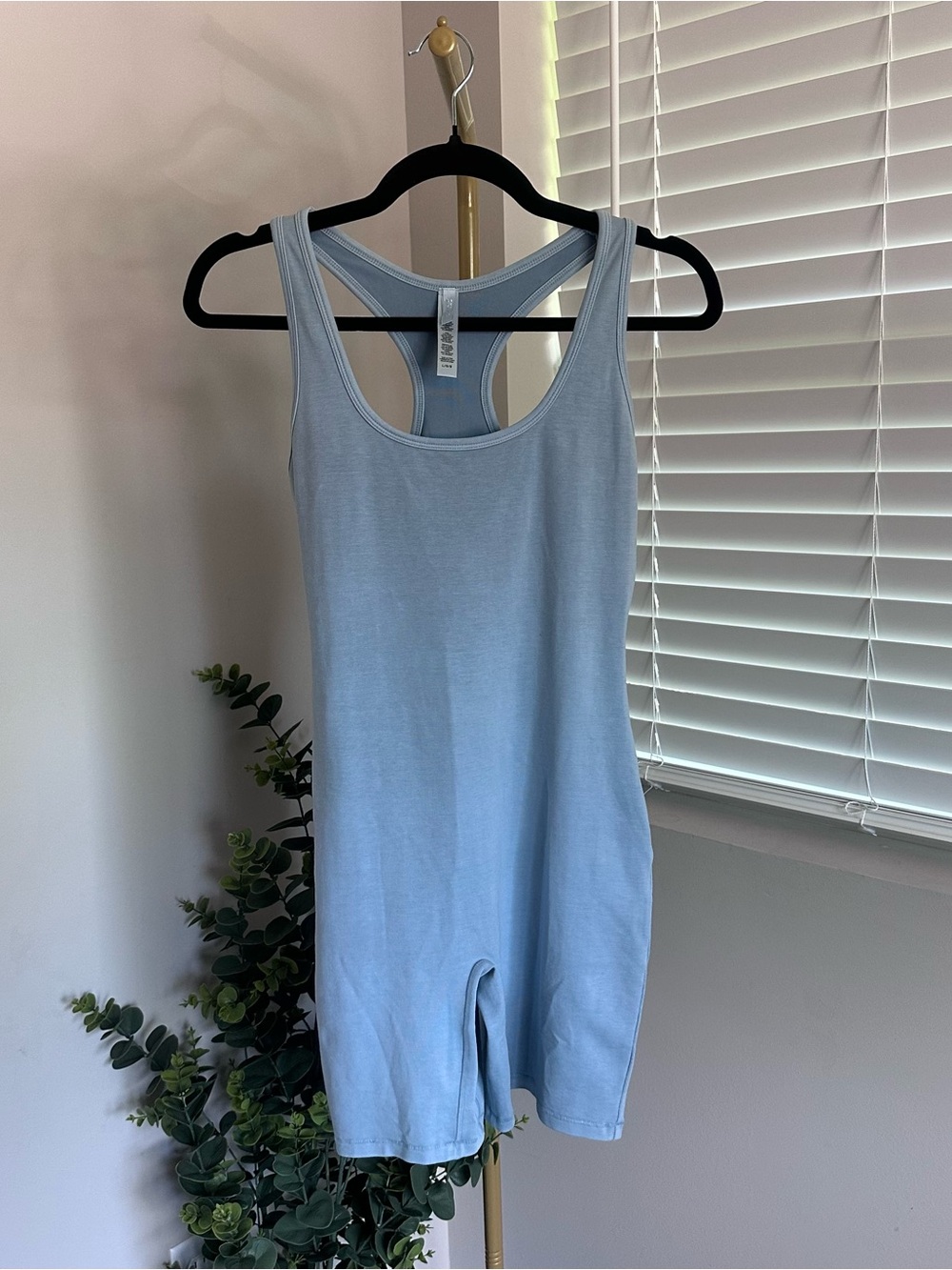 Skims Women’s Sleeveless Light Blue Romper - Picture 1 of 7